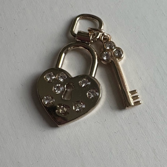 Chanel Gold Heart Lock and Key Charm - Picture 12 of 13